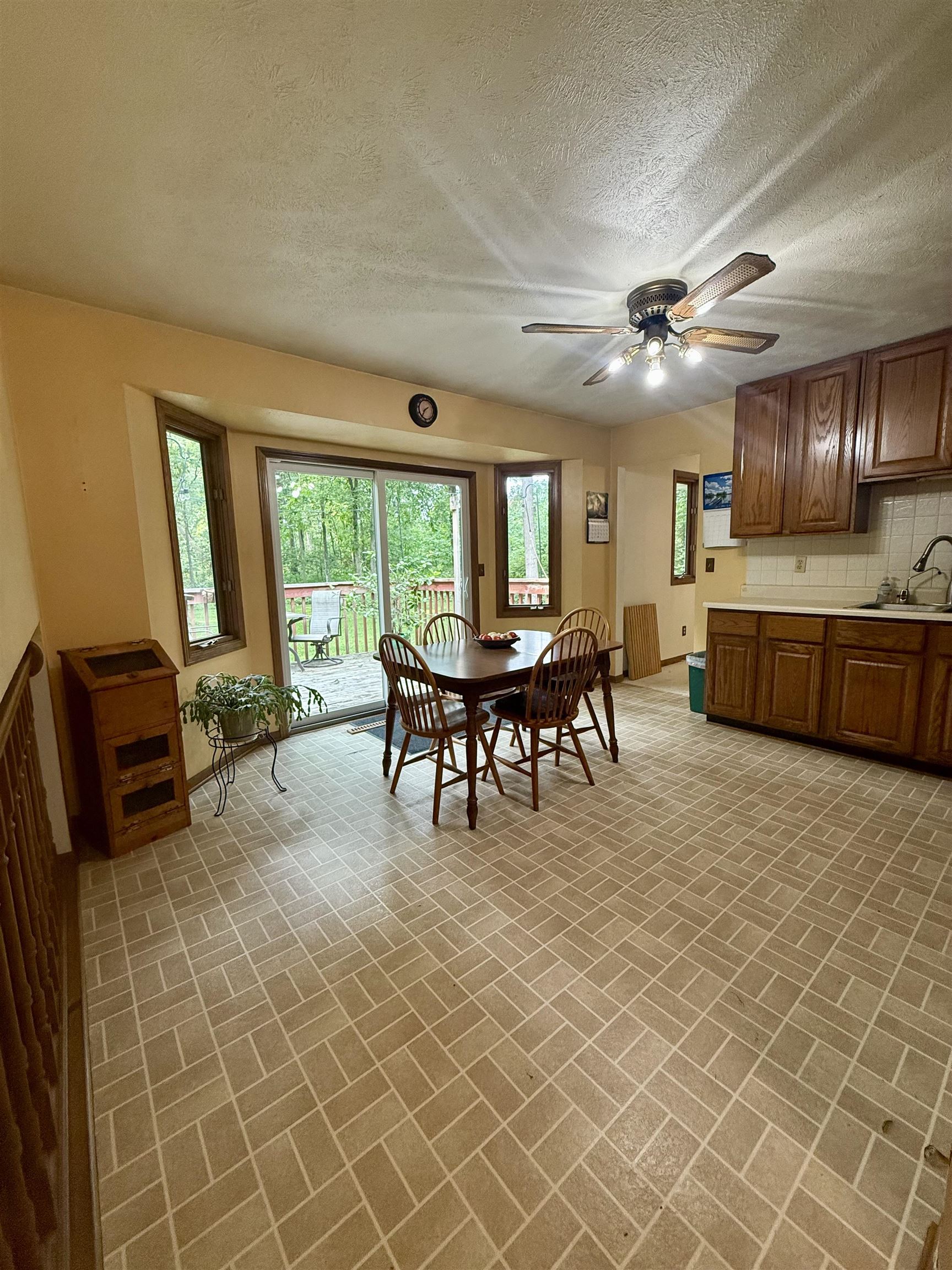 4839 North Wendorf Road Monroe Center, IL 61052 - Photo 13 of 22 Gallery Image 13