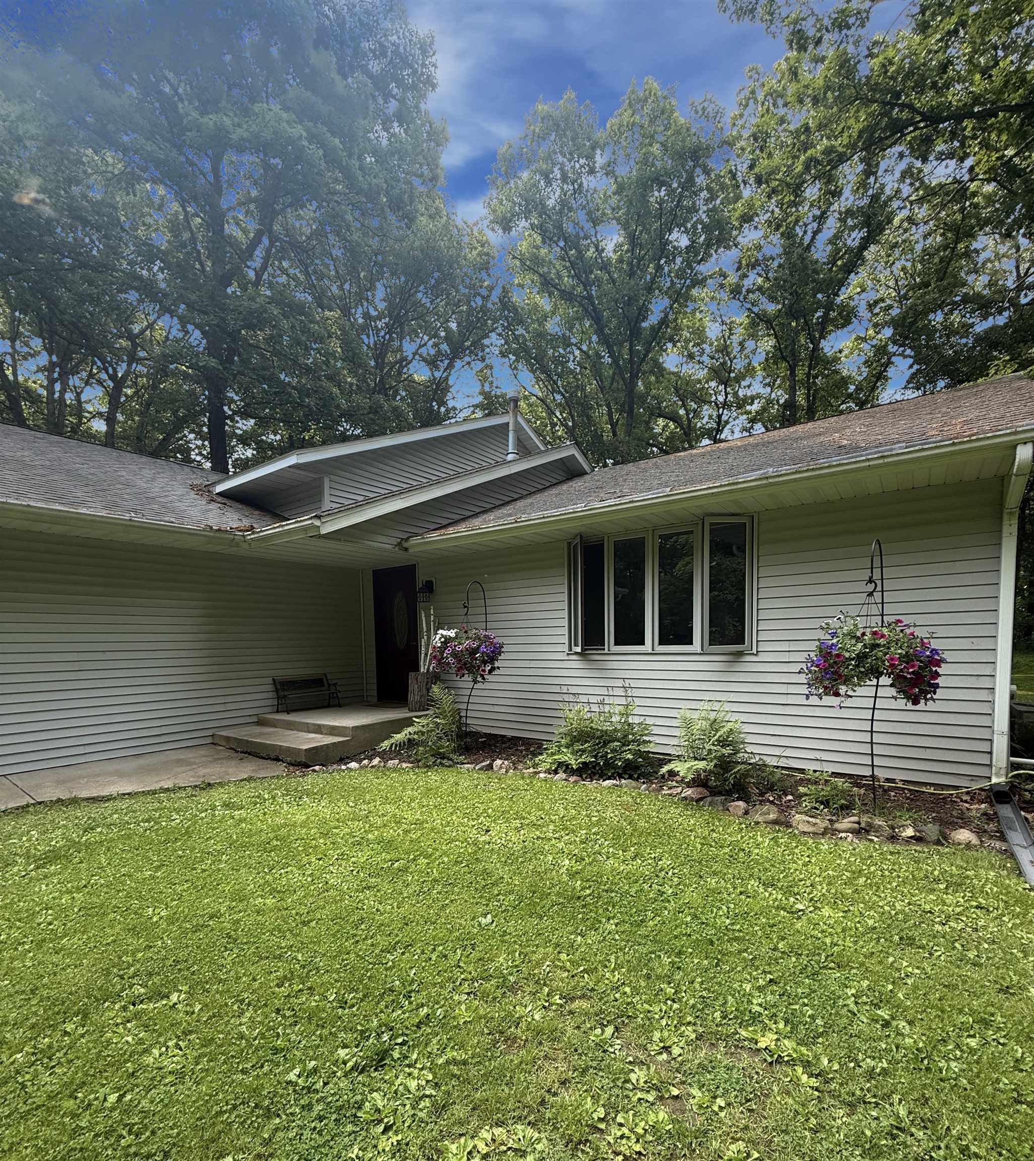 4839 North Wendorf Road Monroe Center, IL 61052 - Photo 2 of 22 Gallery Image 2