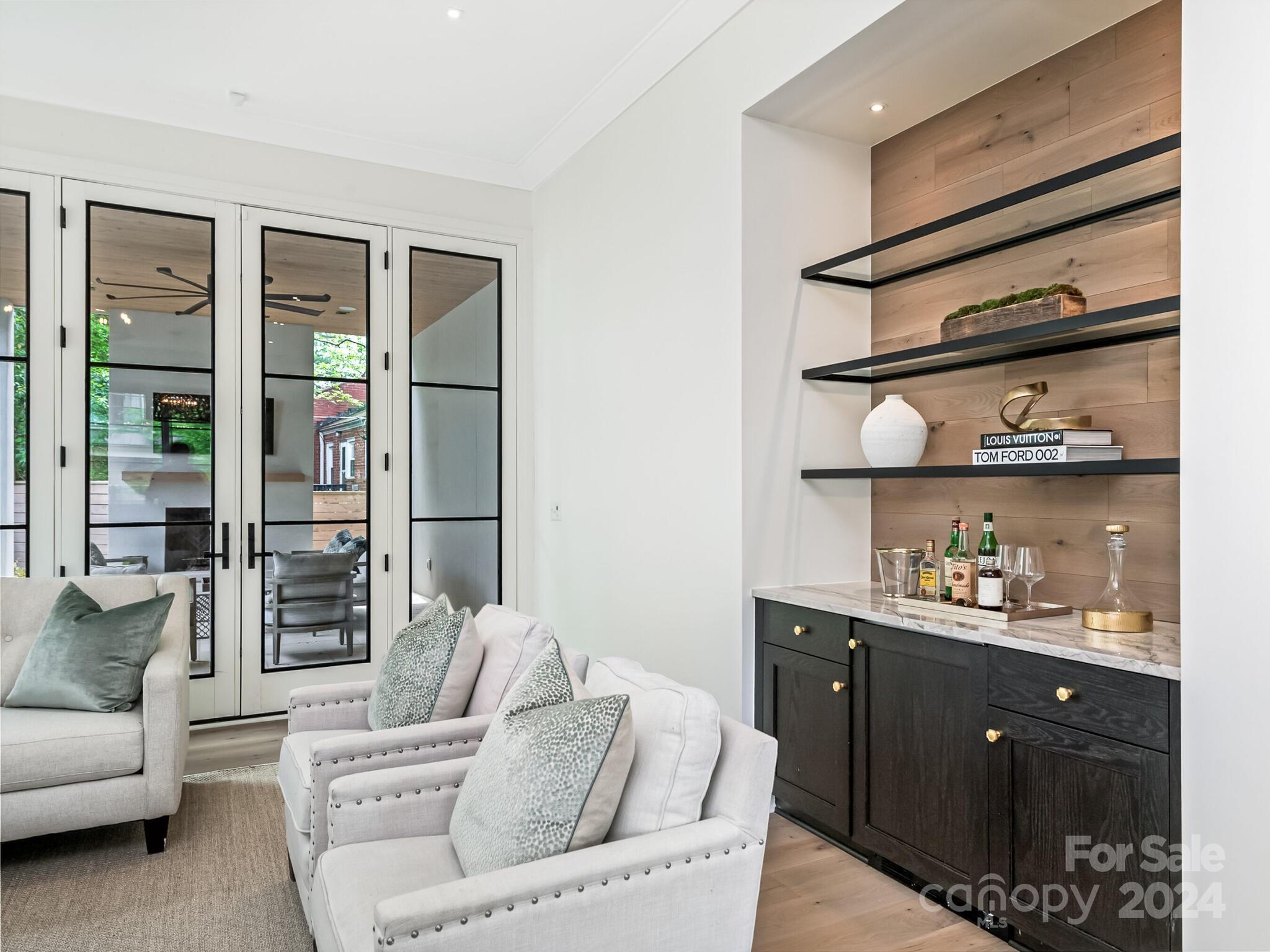 2717 Westfield Road Charlotte, NC 28209 - Photo 8 of 32 a living room with furniture