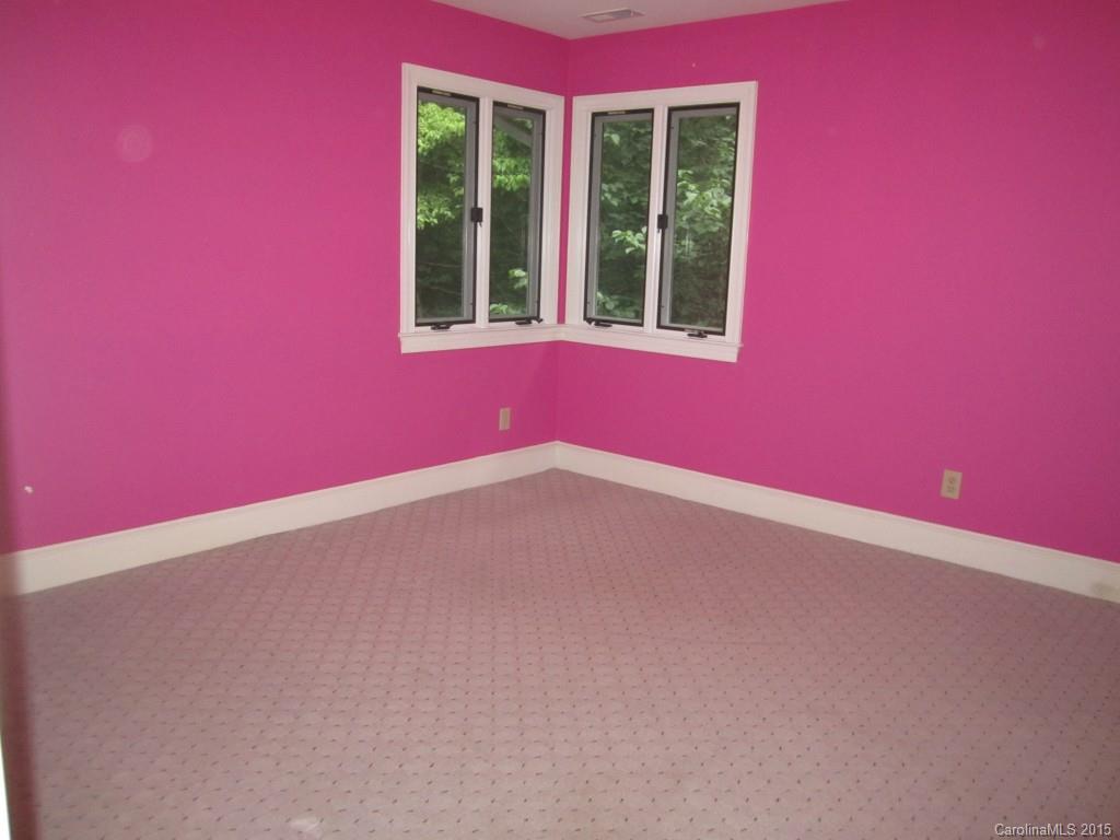 4445 Canoebrook Road Charlotte, NC 28210 - Photo 12 of 24 Gallery Image 12