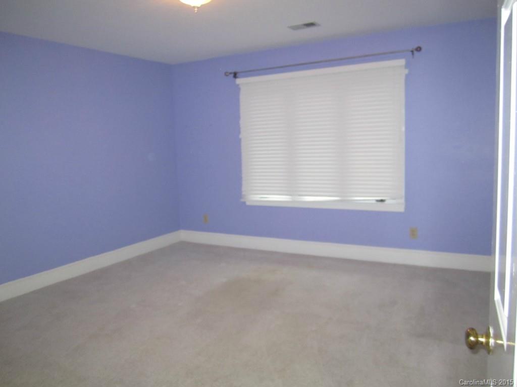 4445 Canoebrook Road Charlotte, NC 28210 - Photo 13 of 24 Gallery Image 13