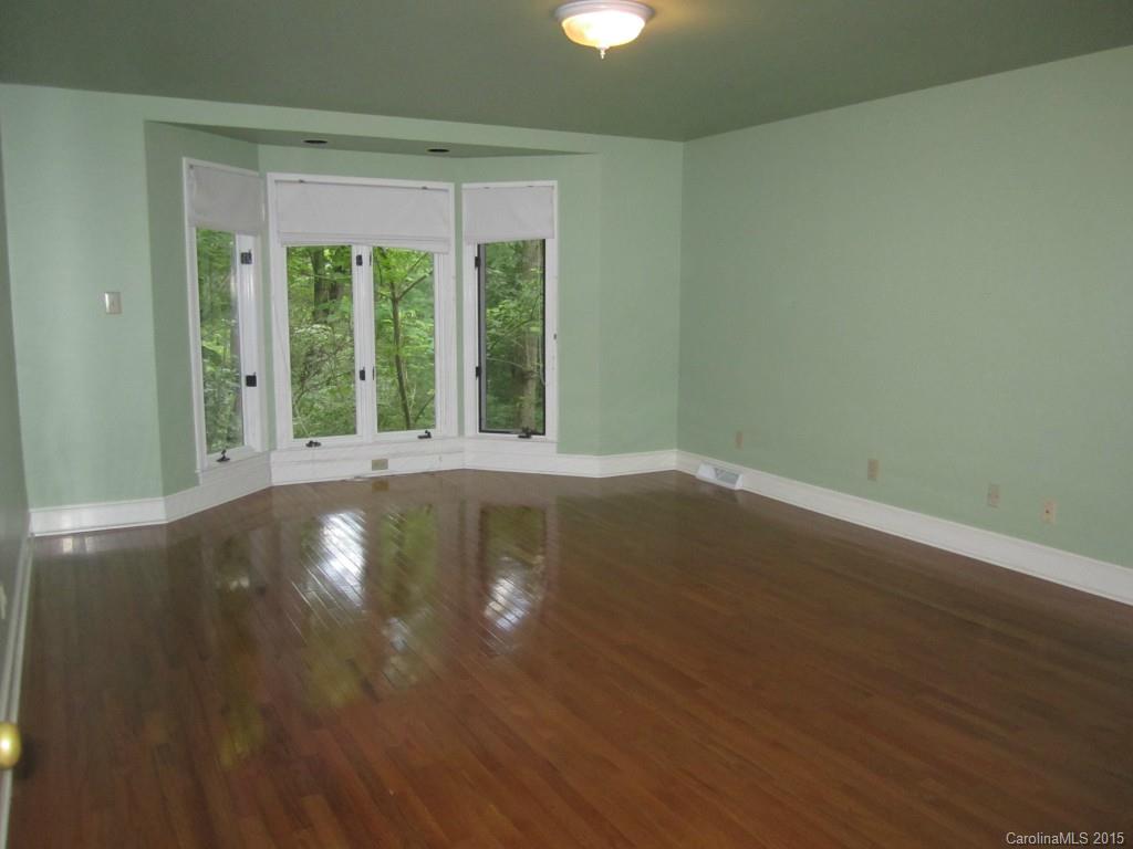 4445 Canoebrook Road Charlotte, NC 28210 - Photo 6 of 24 Gallery Image 6