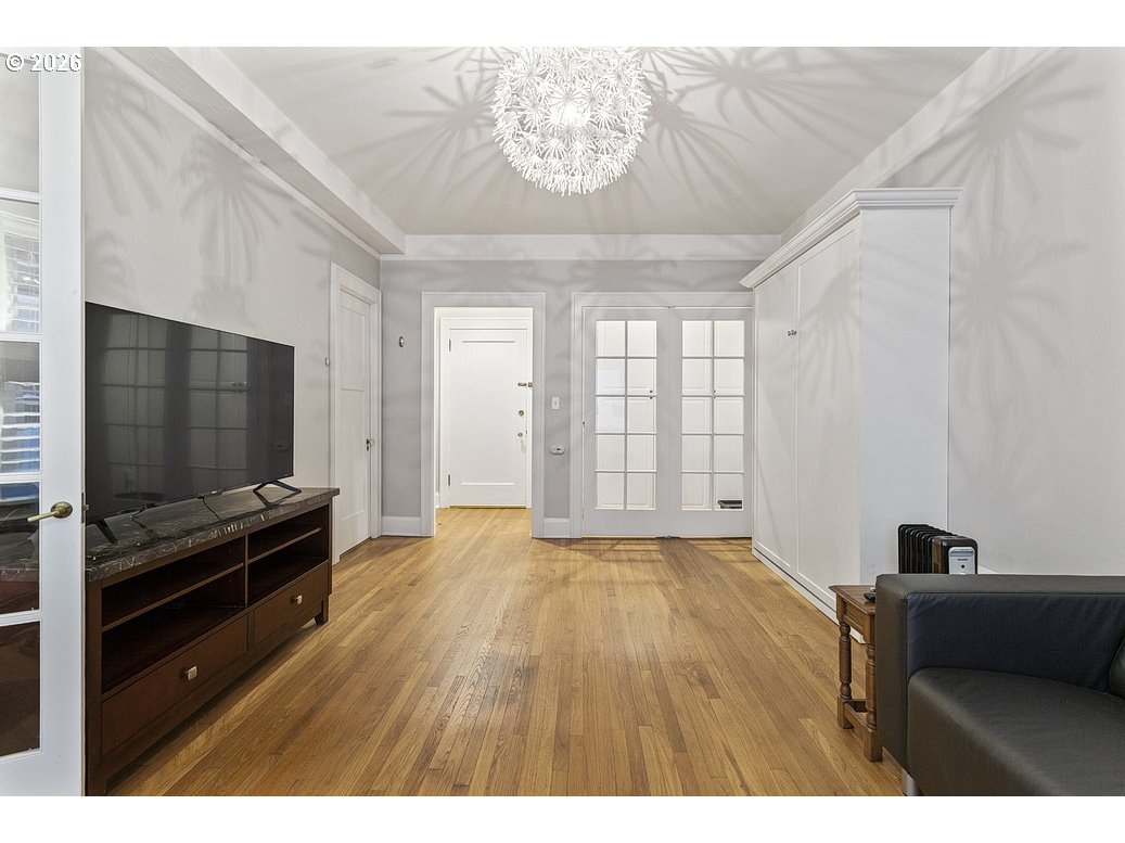 2015 Northwest Flanders Street, Unit 314 Portland, OR 97209 - Photo 12 of 22