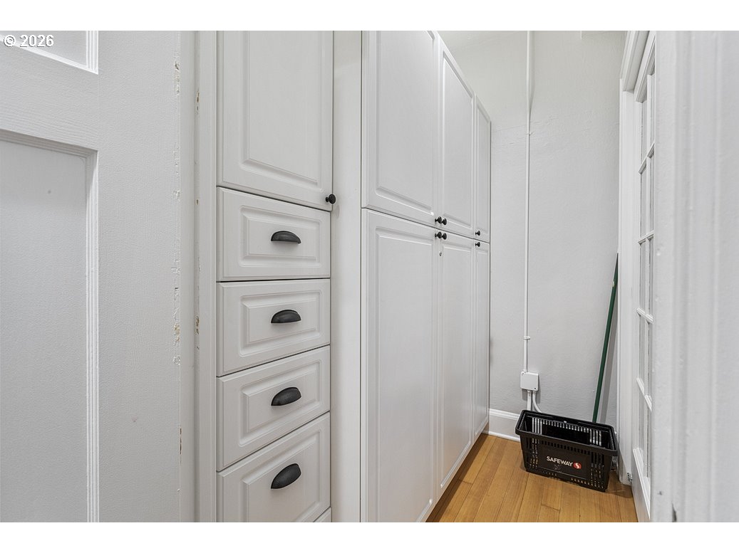 2015 Northwest Flanders Street, Unit 314 Portland, OR 97209 - Photo 8 of 22