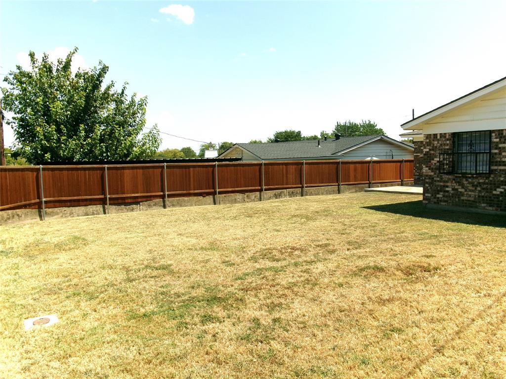 4204 Burke Road Fort Worth, TX 76119 - Photo 32 of 35 Very Large Fenced Backyard with