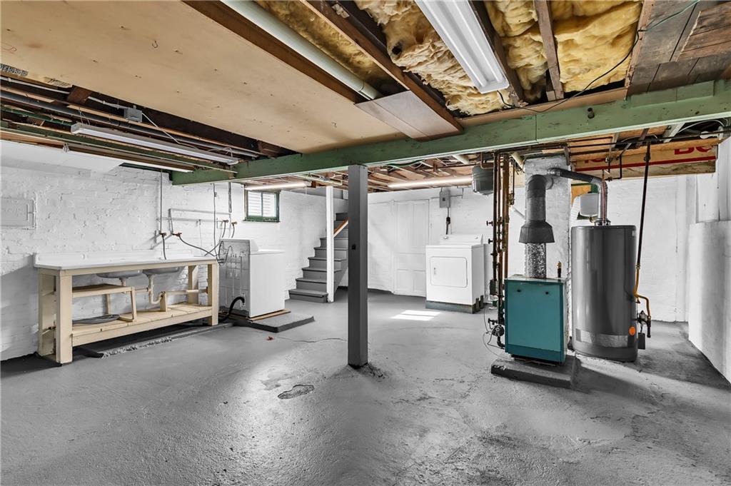 825 Walnut Street Rochester, PA 15074 - Photo 19 of 24 a view of a room with gym equipment