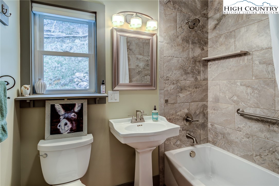 1561 Old Turnpike Road Boone, NC 28607 - Photo 26 of 48 Gallery Image 26