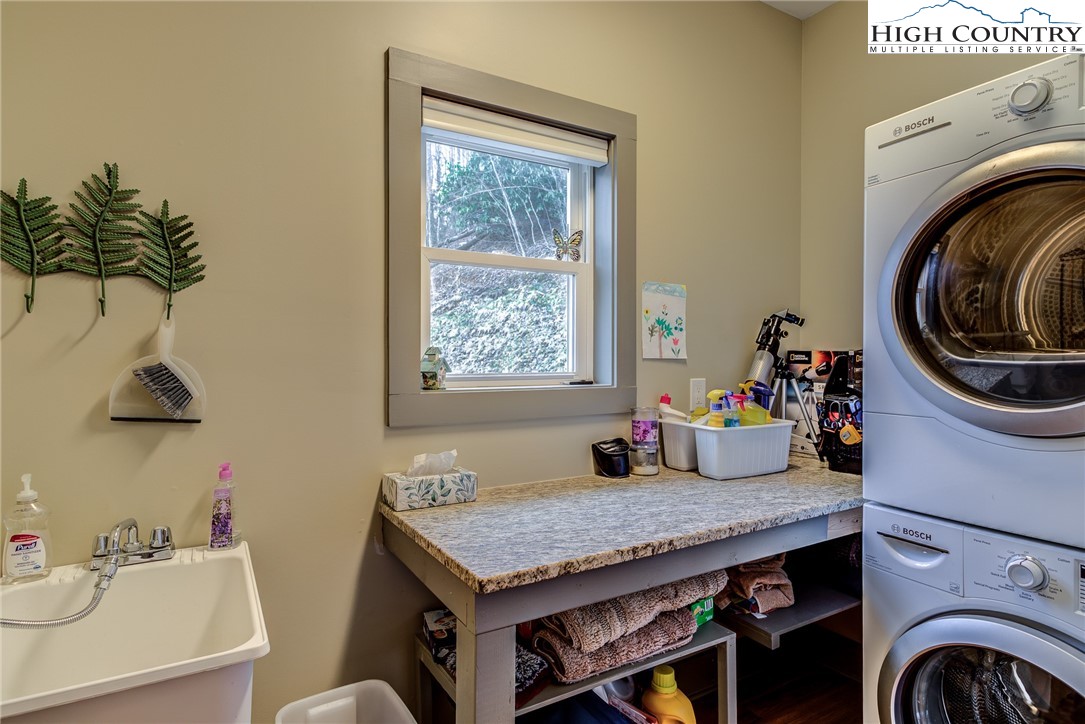 1561 Old Turnpike Road Boone, NC 28607 - Photo 27 of 48 Gallery Image 27