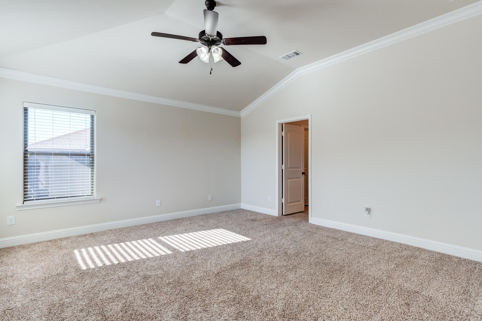 9303 Turner Avenue Lubbock, TX 79424 - Photo 37 of 41 DSC03350_1_2_3_4