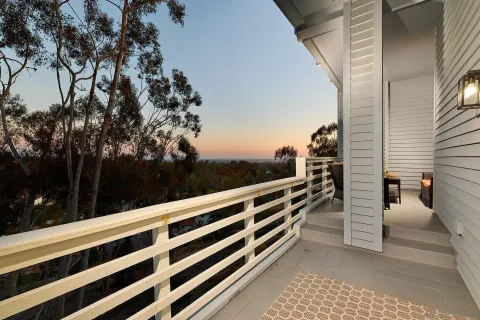 $985,000 | 11037 Caminito Vista Pacifica, San Diego, CA 92131