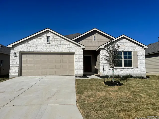 $1,895 | 13420 Sendero Roble, San Antonio, TX 78253