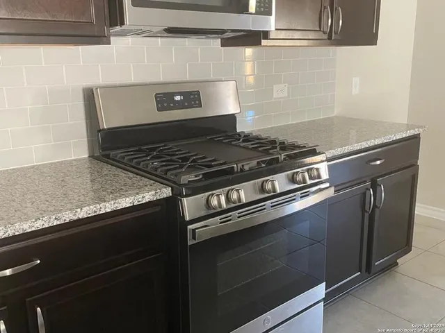 $1,895 | 13420 Sendero Roble, San Antonio, TX 78253