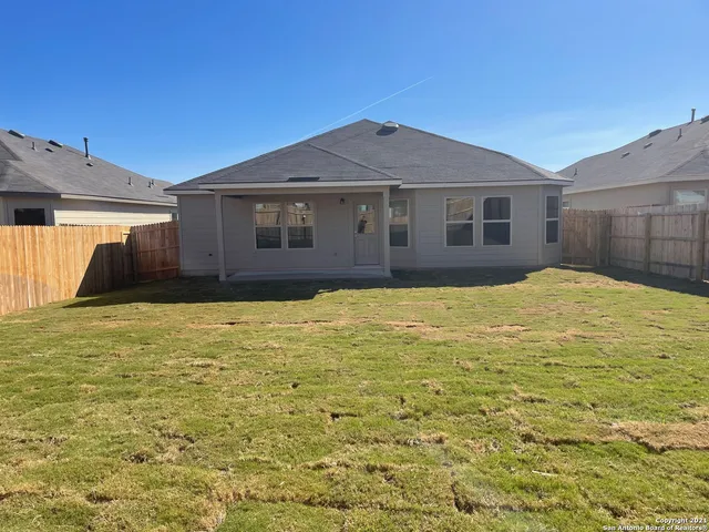 $1,895 | 13420 Sendero Roble, San Antonio, TX 78253