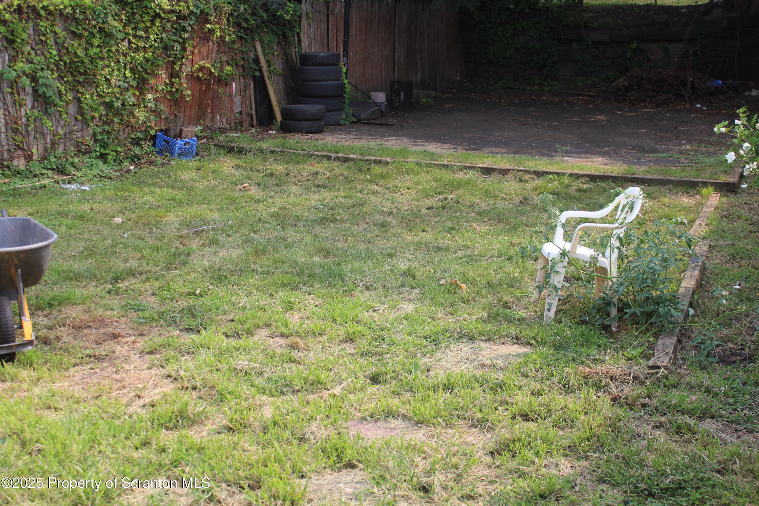 1507 Luzerne Street Scranton, PA 18504 - Photo 25 of 26 a view of a backyard