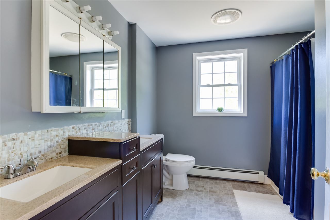 27 Fiddlehead Lane Rochester, NH 03867 - Photo 22 of 31
