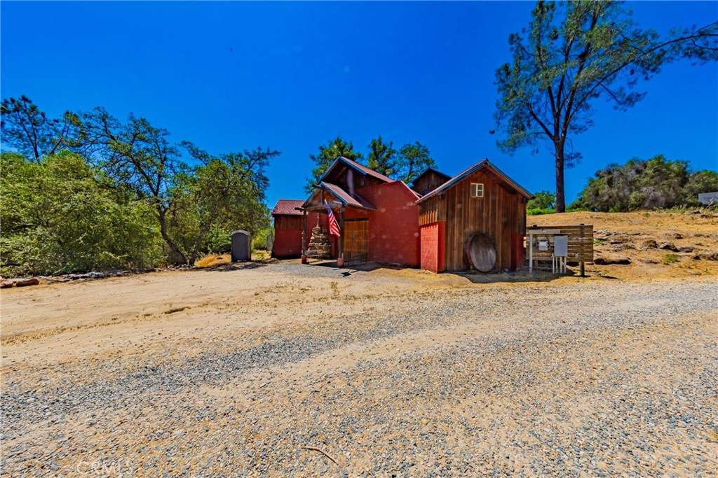 49610 House Ranch Road O'Neals, CA 93645 - Photo 14 of 44 sideview of winery