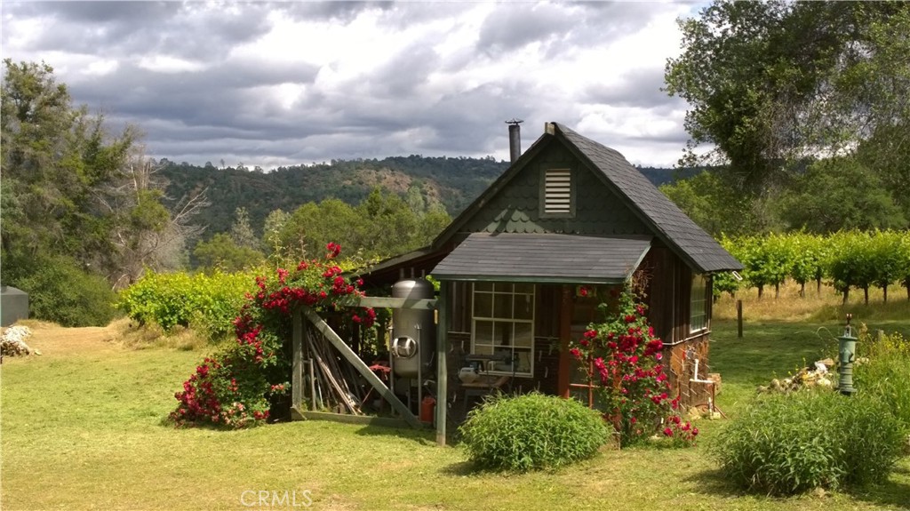49610 House Ranch Road O'Neals, CA 93645 - Photo 23 of 44 Pump House