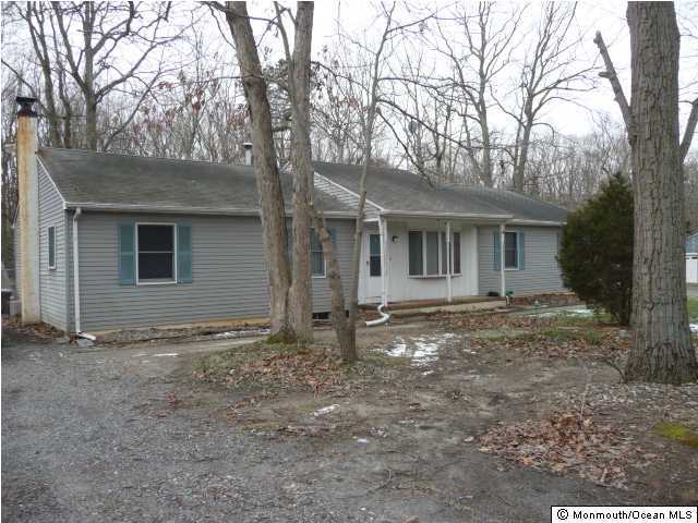 591 Route 539 Cream Ridge, NJ 08514 - Photo 1 of 3 a view of a house with a yard