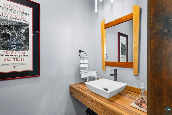 $1,399,900 | 5524 Driftwood Estates Road, Duluth, MN 55803