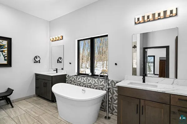 $1,399,900 | 5524 Driftwood Estates Road, Duluth, MN 55803