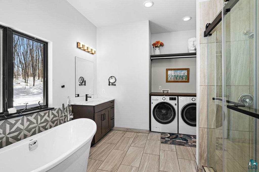 5524 Driftwood Estates Road Duluth, MN 55803 - Photo 18 of 50