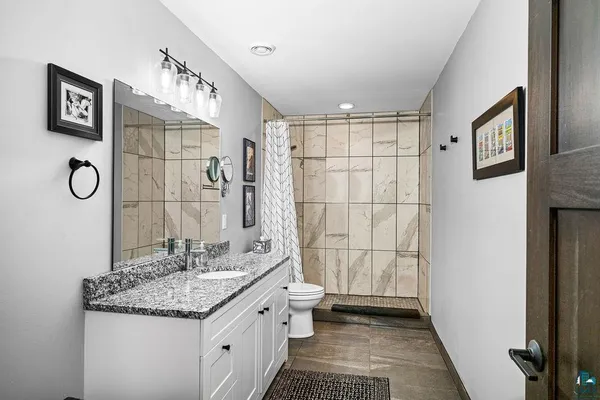 $1,399,900 | 5524 Driftwood Estates Road, Duluth, MN 55803