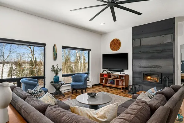 $1,399,900 | 5524 Driftwood Estates Road, Duluth, MN 55803