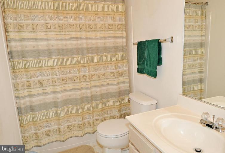 7618 Gladstone Road Windsor Mill, MD 21244 - Photo 11 of 13 Bath #1