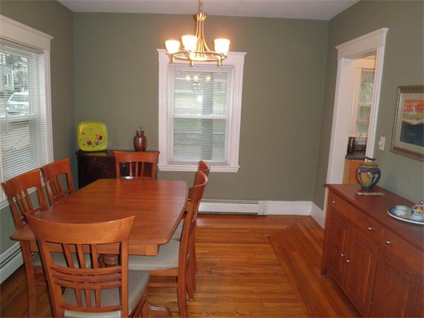 17 Burpee Road Swampscott, MA 01907 - Photo 4 of 17 Gallery Image 4