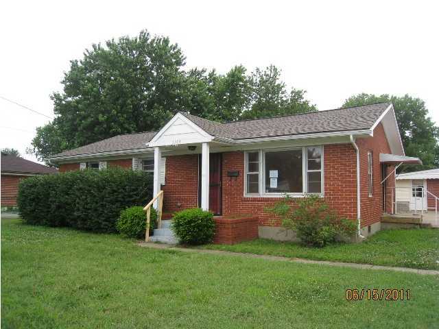 6304 Sheila Road Louisville, KY 40219 - Photo 1 of 8 Primary Photo