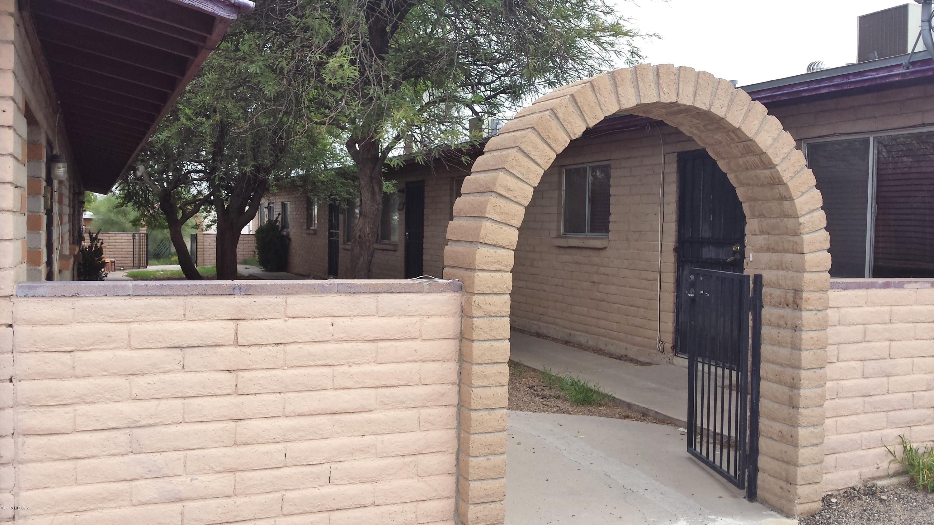 124 West Rillito Street Tucson, AZ 85705 - Photo 4 of 15 a view of entrance gate of house