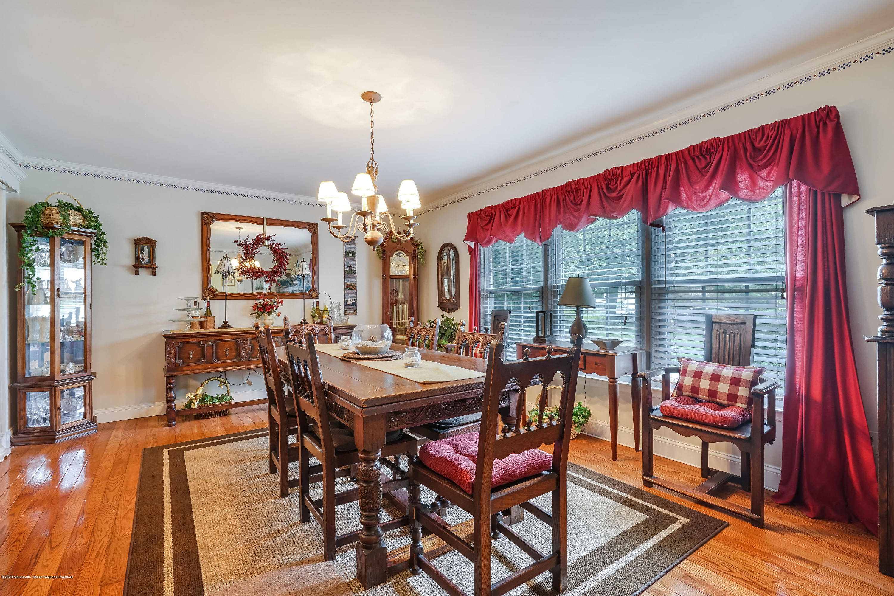 14 Rozlyn Court Eatontown, NJ 07724 - Photo 11 of 29 DSC05899