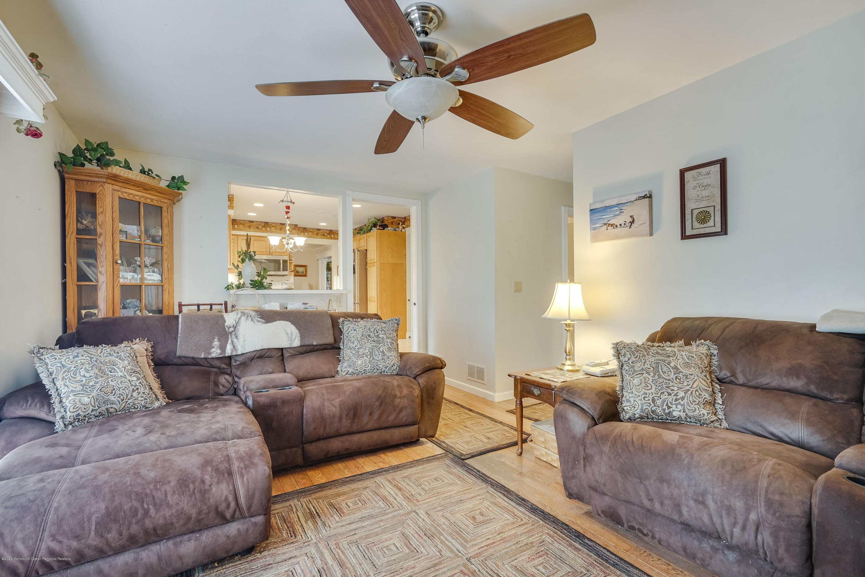 14 Rozlyn Court Eatontown, NJ 07724 - Photo 22 of 29 DSC05969
