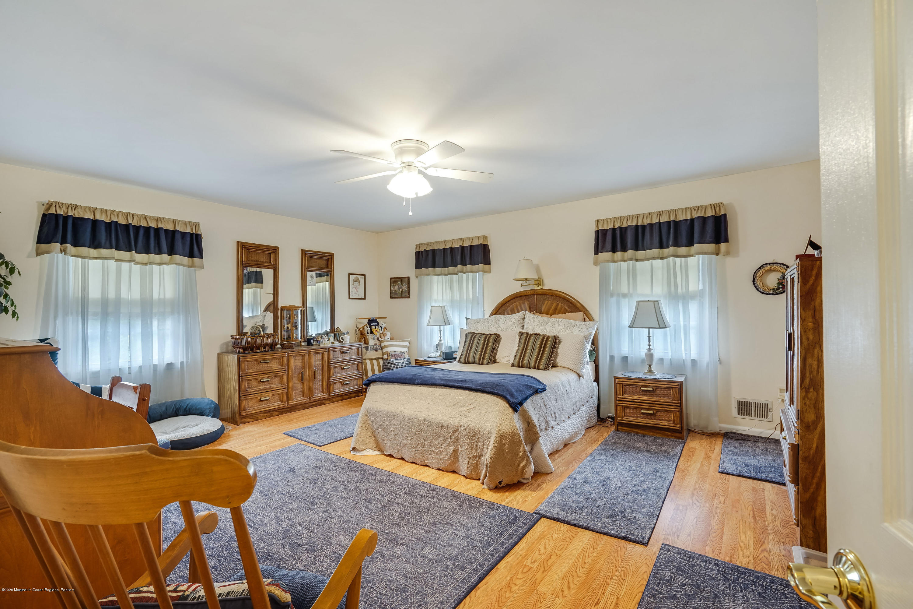 14 Rozlyn Court Eatontown, NJ 07724 - Photo 25 of 29 DSC06009