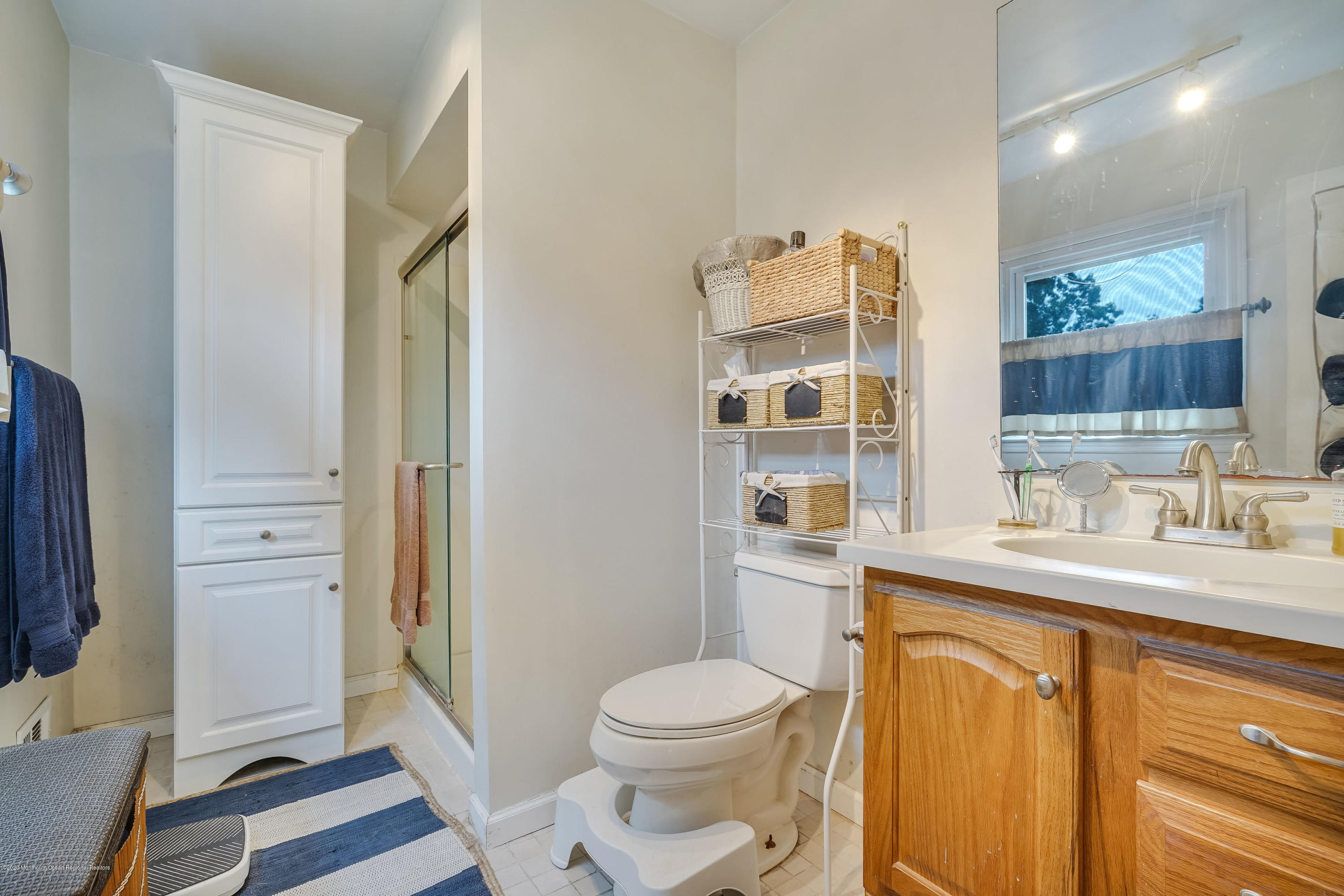14 Rozlyn Court Eatontown, NJ 07724 - Photo 27 of 29 DSC06024