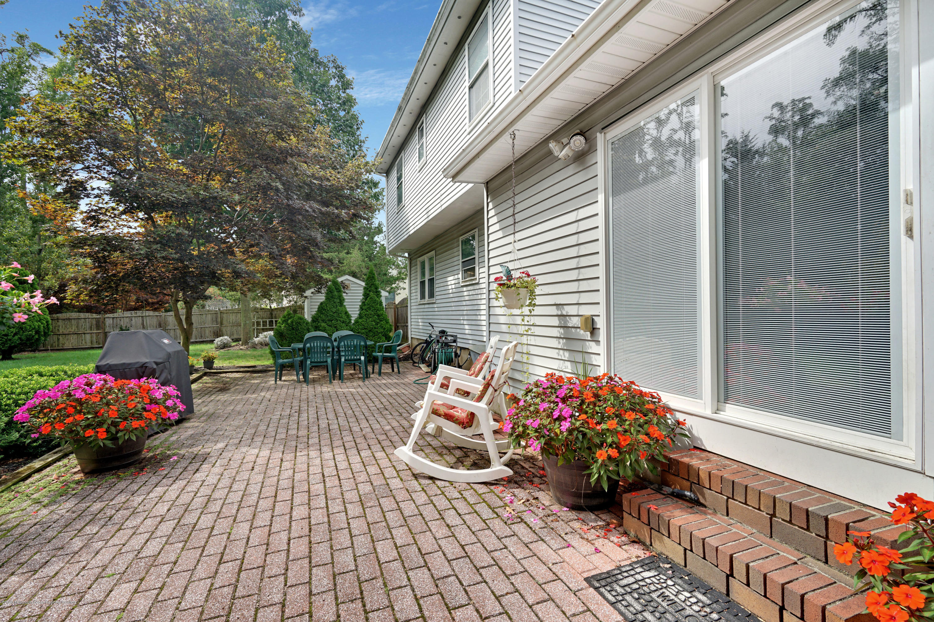 14 Rozlyn Court Eatontown, NJ 07724 - Photo 8 of 29 dsc05879-dsc05883
