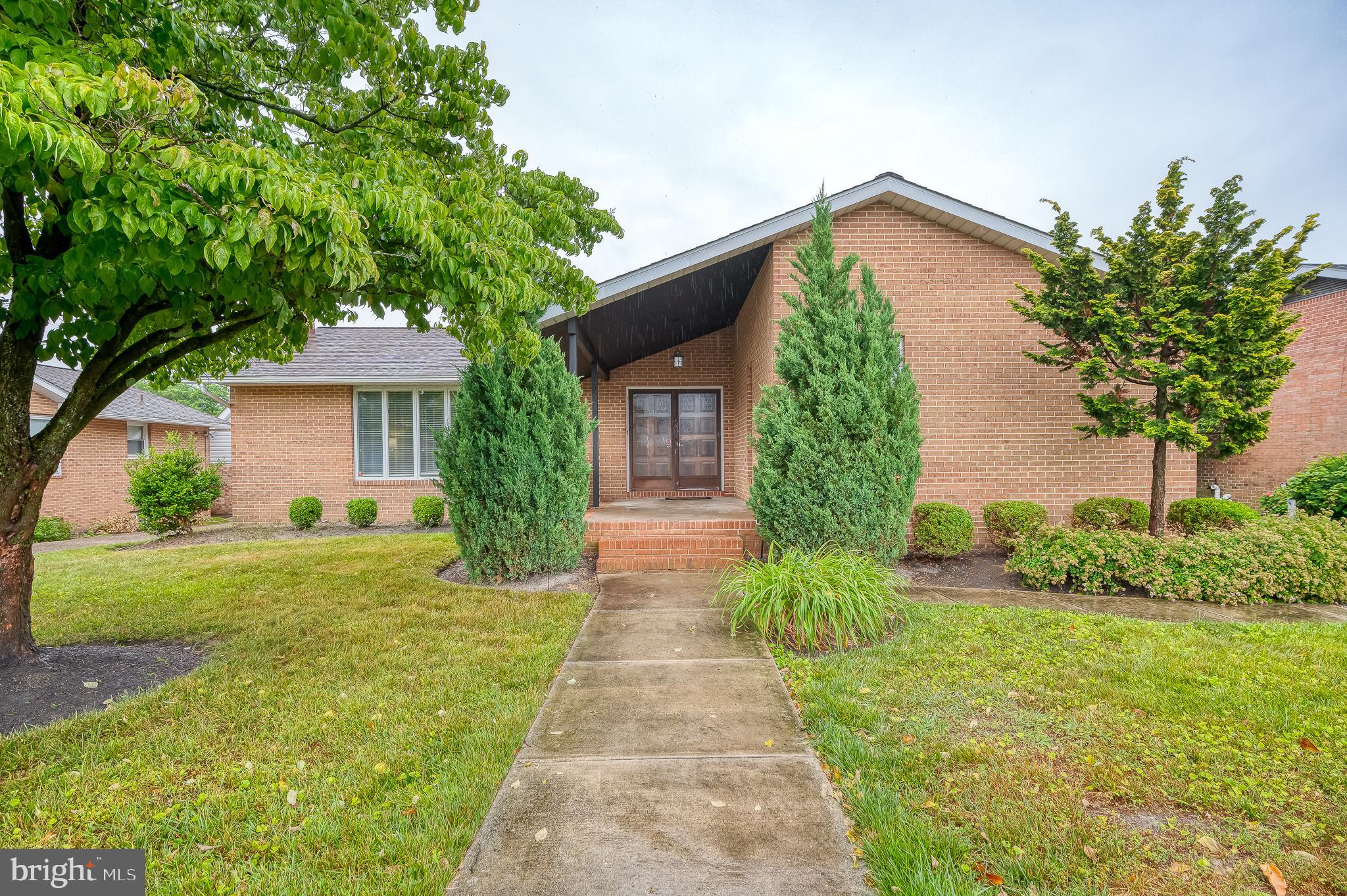 9215 Cornflower Road Nottingham, MD 21236 - Photo 1 of 44 Welcome to 9215 Cornflower Rd.