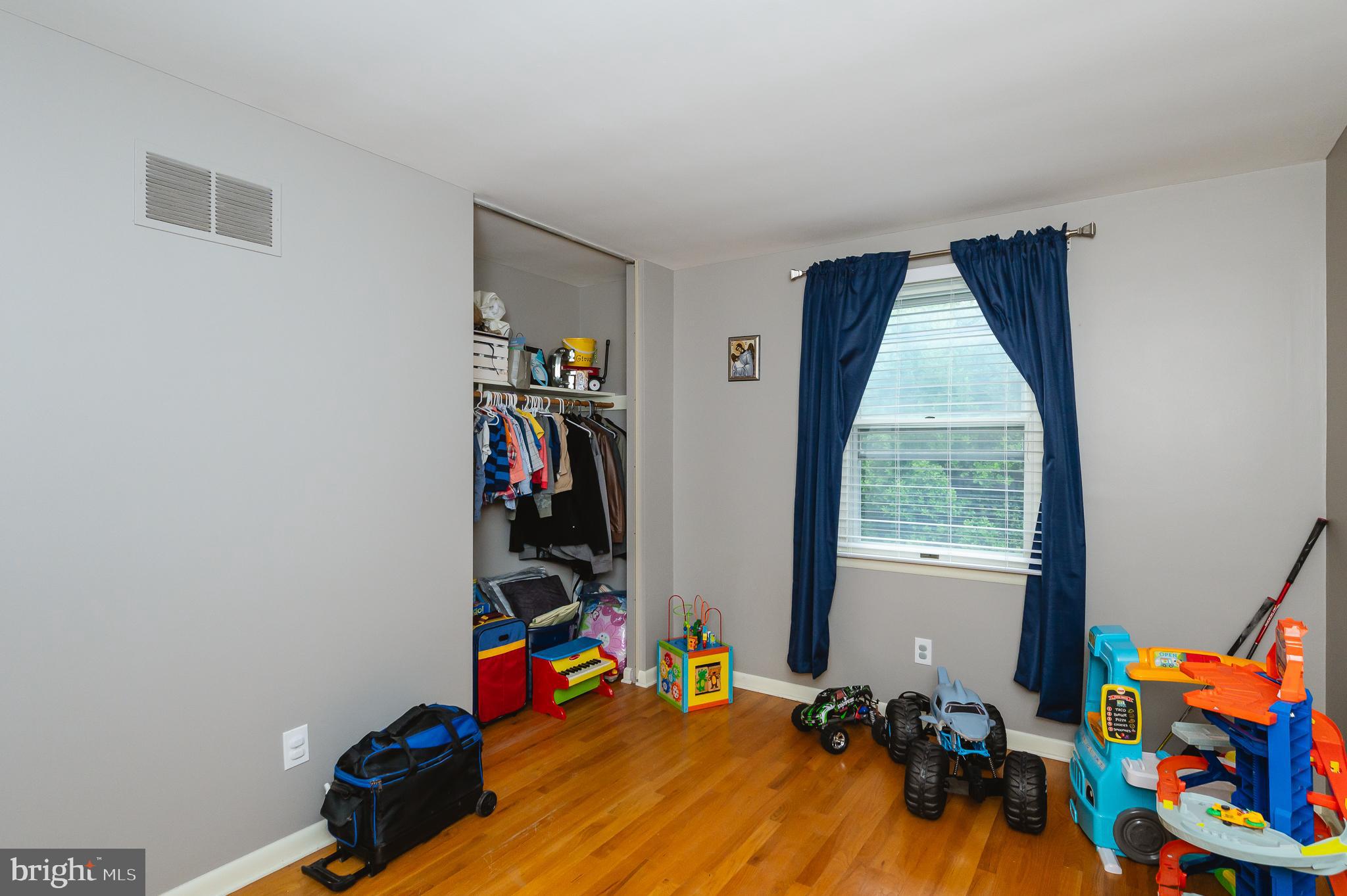9215 Cornflower Road Nottingham, MD 21236 - Photo 31 of 44 Bedroom Three