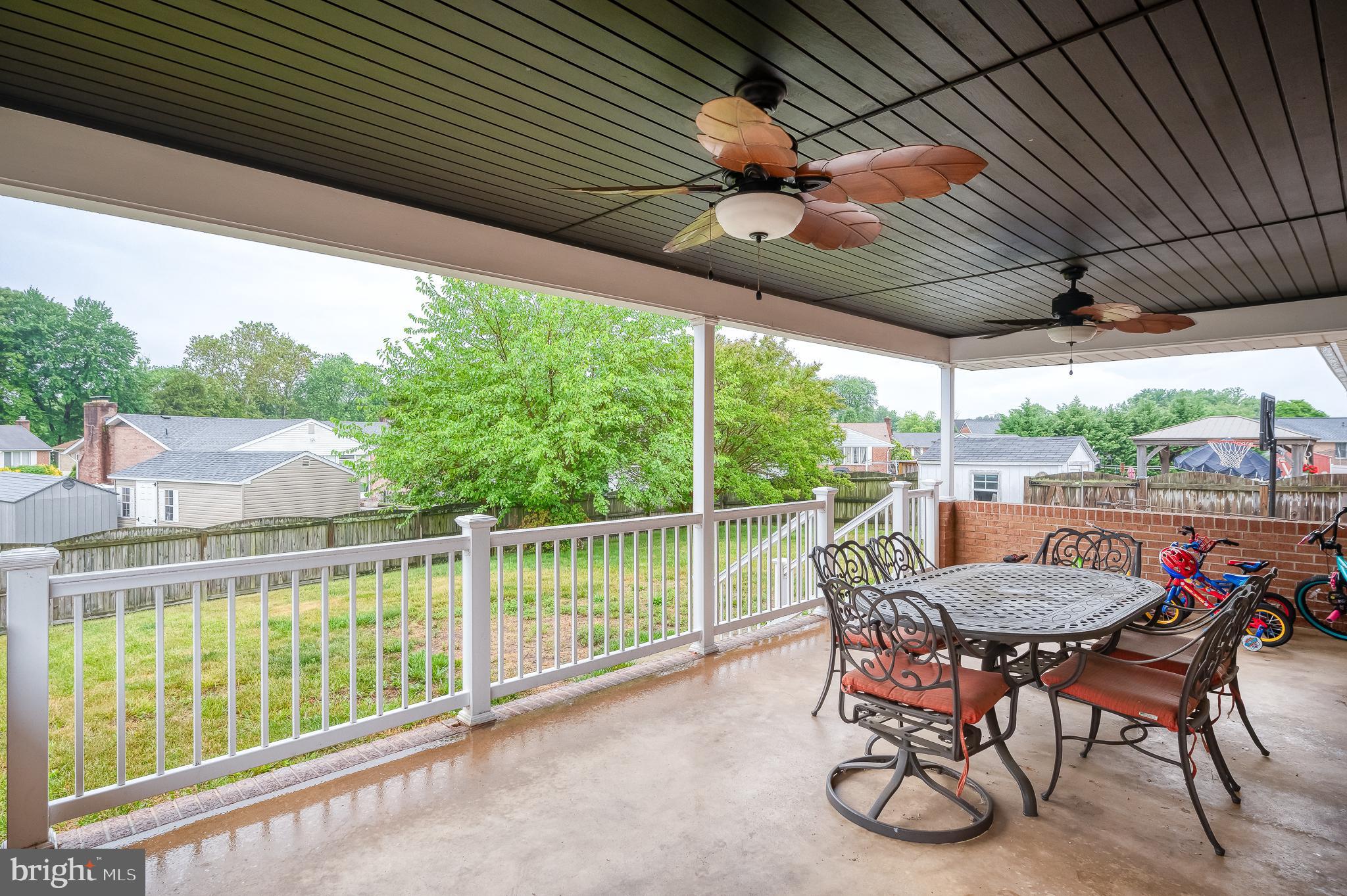 9215 Cornflower Road Nottingham, MD 21236 - Photo 36 of 44 Covered Deck