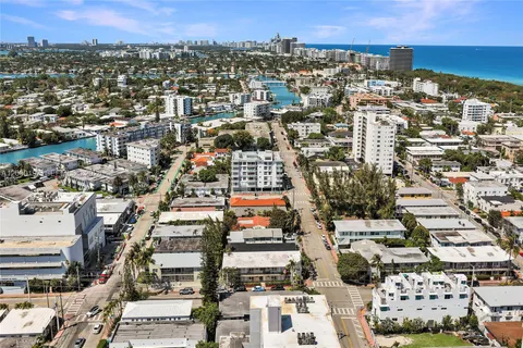 $1,199,000 | 7710 Carlyle Avenue, Miami Beach, FL 33141