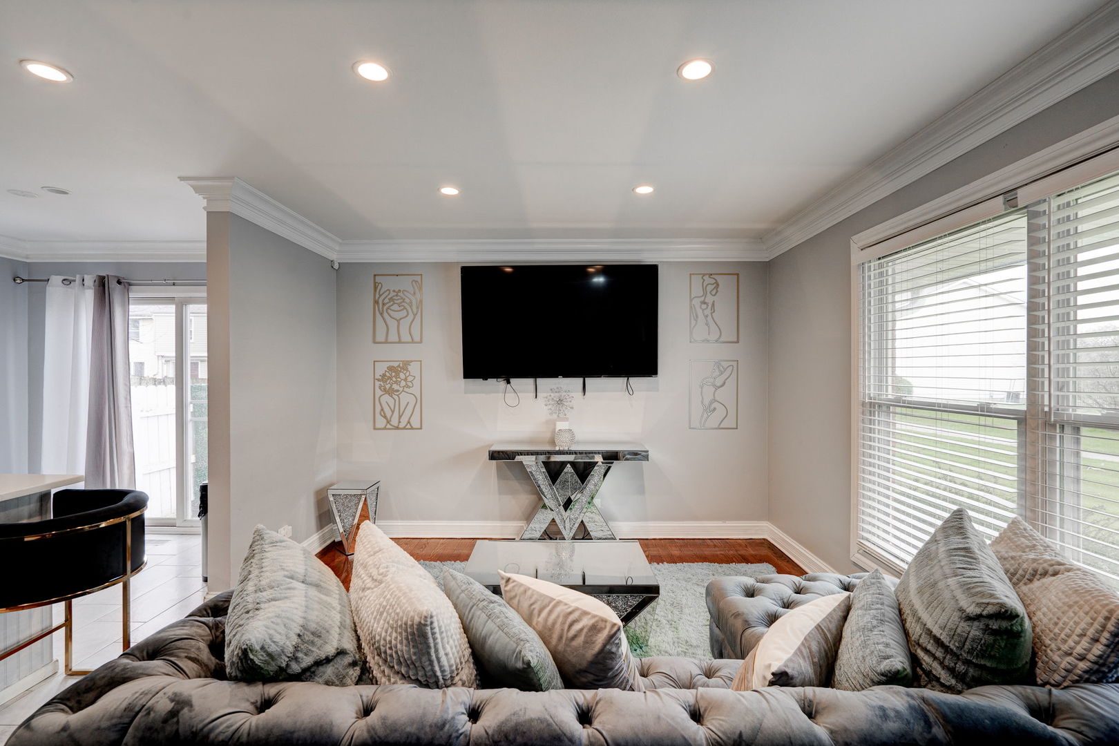 166 Williamsburg Road Country Club Hills, IL 60478 - Photo 2 of 15 a living room with furniture and a flat screen tv