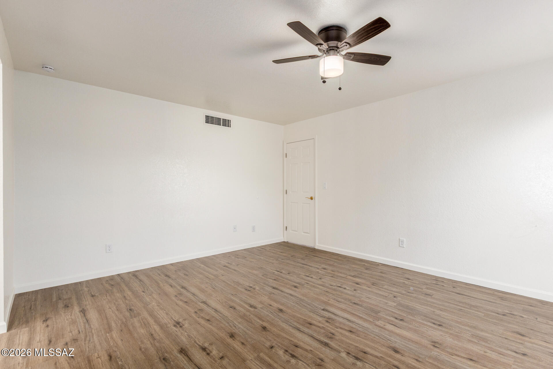 4730 North Laird Way Tucson, AZ 85705 - Photo 9 of 24