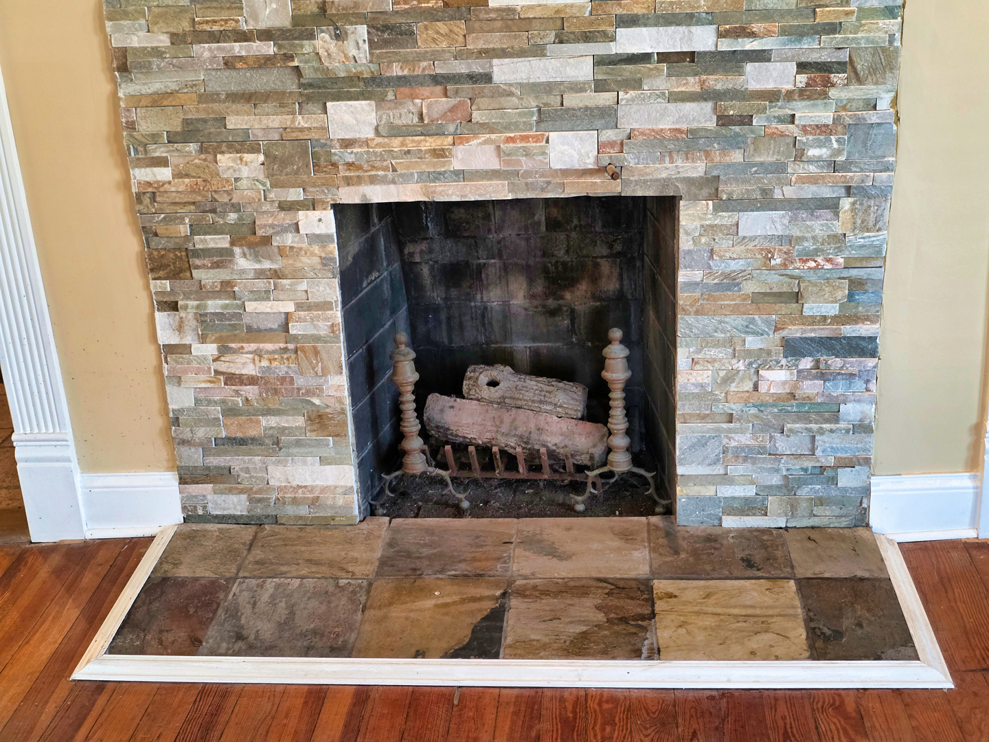 102 West 3rd Street Flora, IL 62839 - Photo 19 of 100