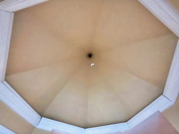 $156,000 | 102 West 3rd Street, Flora, IL 62839