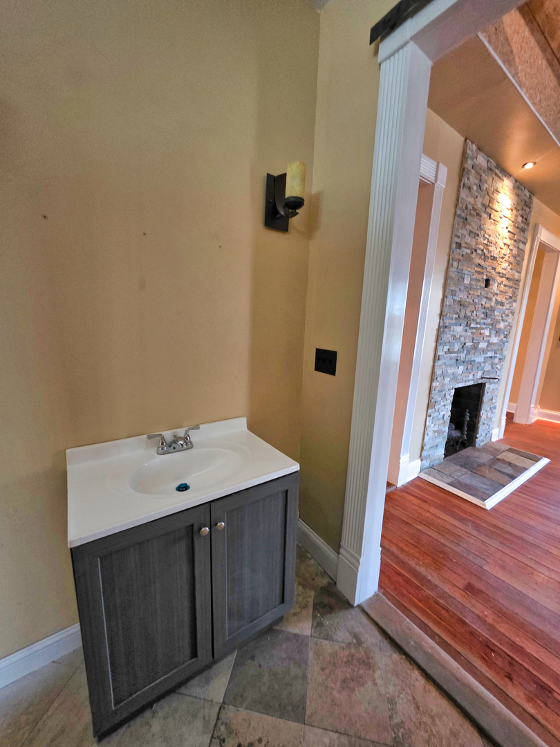 102 West 3rd Street Flora, IL 62839 - Photo 91 of 100