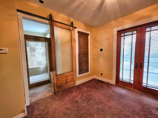 $156,000 | 102 West 3rd Street, Flora, IL 62839