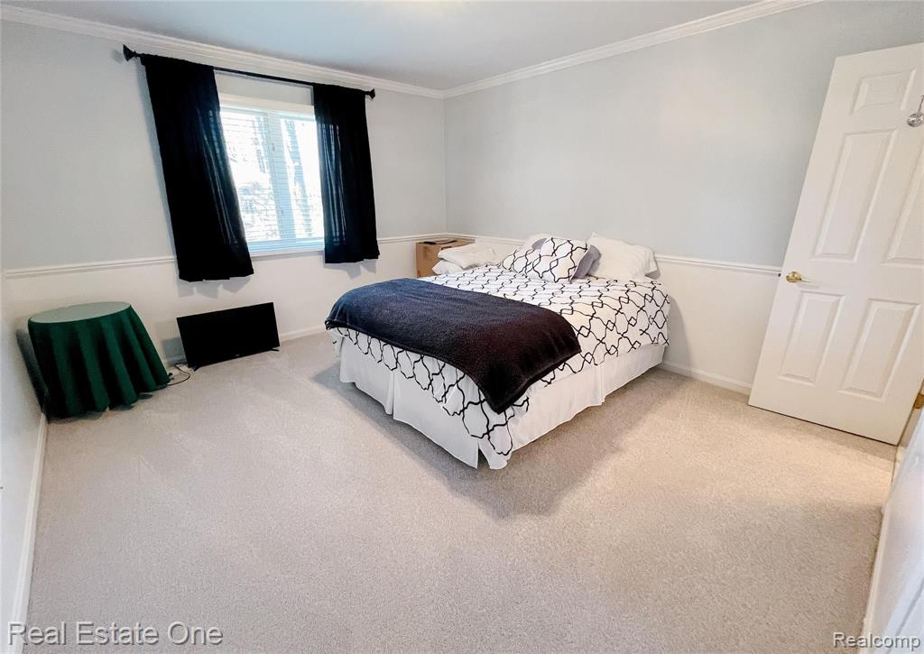 2014 Mapleridge Road Rochester Hills, MI 48309 - Photo 37 of 53