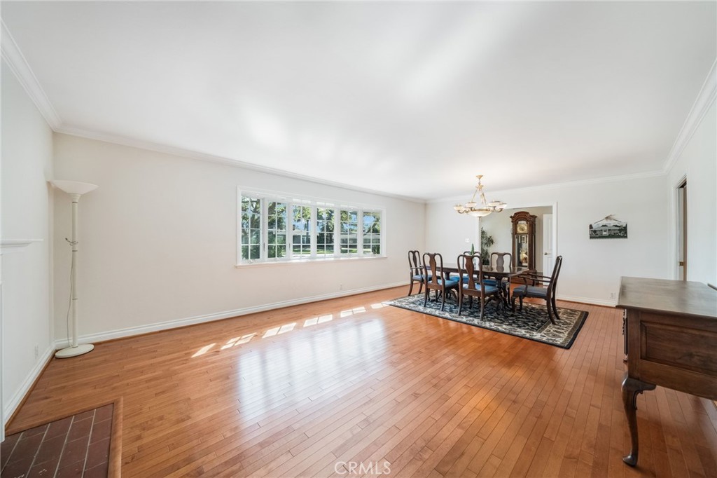 178 North Monterey Road Orange, CA 92866 - Photo 11 of 52