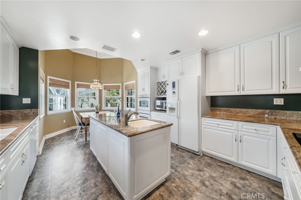 178 North Monterey Road Orange, CA 92866 - Photo 15 of 52