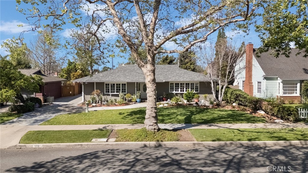 178 North Monterey Road Orange, CA 92866 - Photo 2 of 52